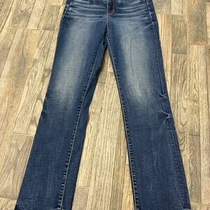 Buckle Black Women's Stretch Jeans - Straight Leg - size 28 x 30